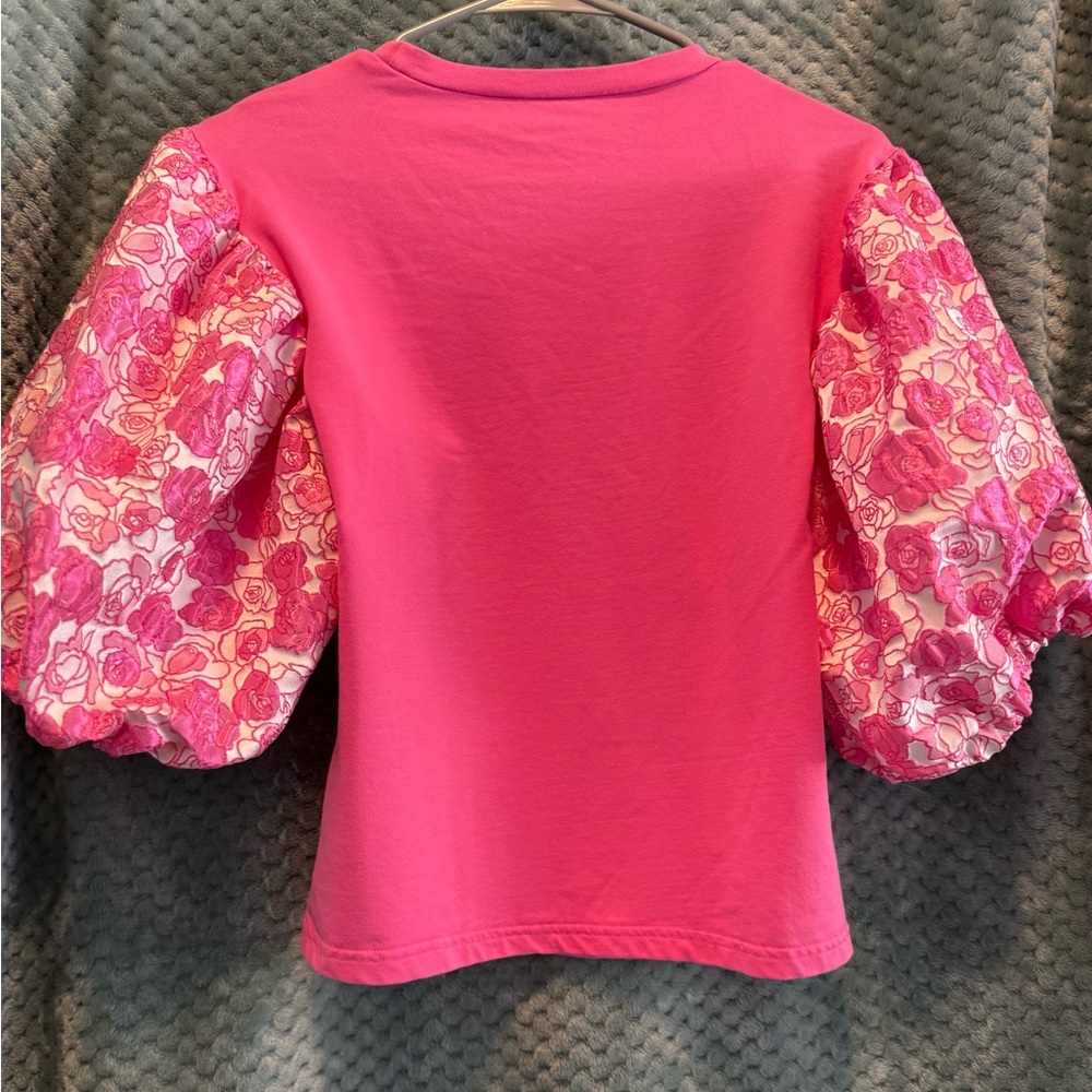 Strut & Bolt Vibrant Pink Floral Puff Sleeve Blouse - Picture 2 of 3